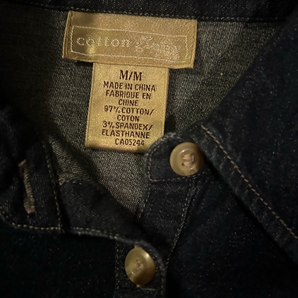 Beautiful soft denim button down - Picture 3 of 3